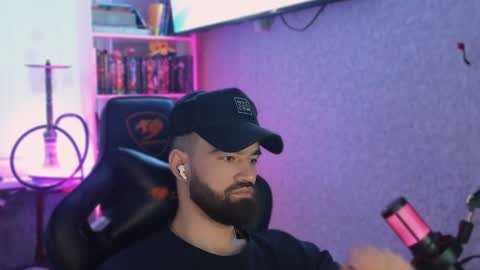 Ask me online show from February 3, 2025, 7:29 am