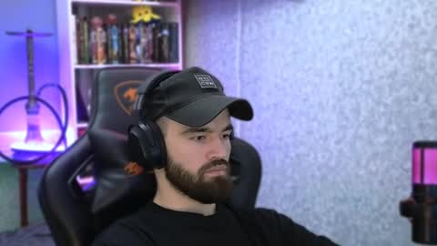 Ask me online show from February 9, 2025, 9:17 pm