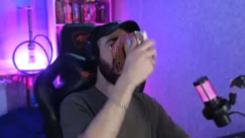 Ask me online show from March 6, 2025, 9:53 pm