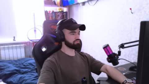 Ask me online show from March 7, 2025, 6:46 am