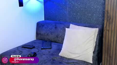 _mrcock_ online show from May 18, 2026, 9:42 pm