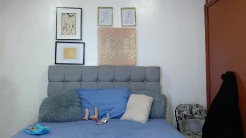 _naomi_s online show from April 5, 2026, 1:30 pm