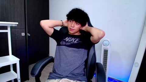 Snapshot of _nickconnor1 chatting on January 27, 2025, 6:09 pm Nicolas online show from January 27, 2025, 6:09 pm