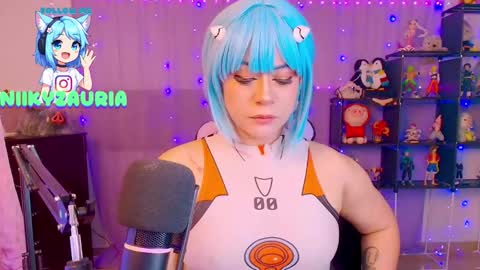 niiky online show from November 11, 2025, 10:26 am