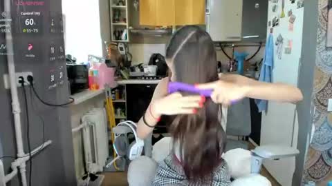 Snapshot of _nika_kik chatting on July 8, 2026, 5:12 am Nika online show from July 8, 2026, 5:12 am
