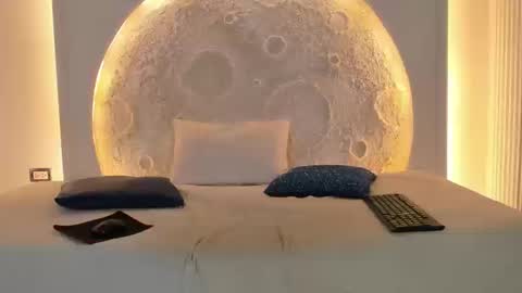 Snapshot of _noah19 chatting on September 17, 2025, 8:10 pm Noah online show from September 17, 2025, 8:10 pm