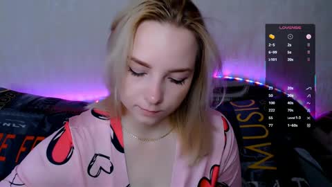 Snapshot of _pando4ka_ chatting on April 27, 2026, 6:33 am pando4ka online show from April 27, 2026, 6:33 am