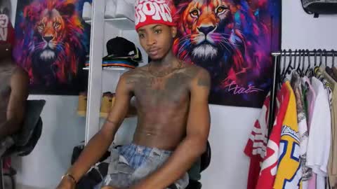 Snapshot of _pantera_09 chatting on January 9, 2026, 10:22 pm Kevin online show from January 9, 2026, 10:22 pm