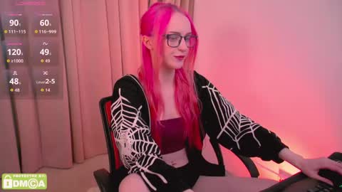 Maisie online show from April 5, 2026, 5:26 am