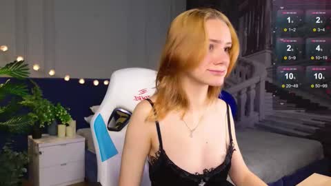 im Amy online show from September 26, 2025, 6:06 am