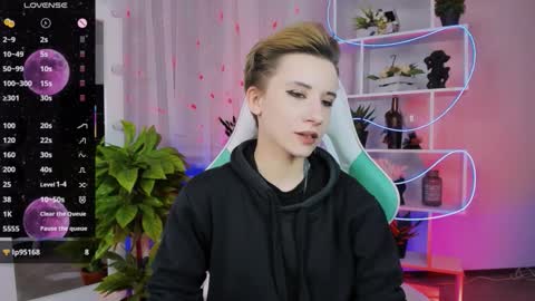 Rein online show from February 18, 2026, 6:37 pm