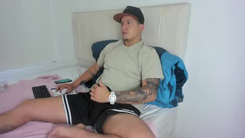 Roberto online show from December 5, 2024, 1:06 pm