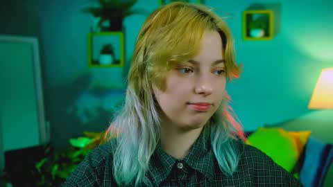 Snapshot of _rockstone_ chatting on December 5, 2025, 8:23 am Rock stone online show from December 5, 2025, 8:23 am