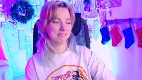 Snapshot of _rockstone_ chatting on December 20, 2025, 8:21 am Rock stone online show from December 20, 2025, 8:21 am