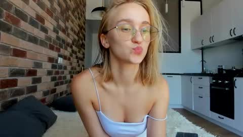 Snapshot of _ruby_kim chatting on September 13, 2025, 10:04 am Ruby online show from September 13, 2025, 10:04 am