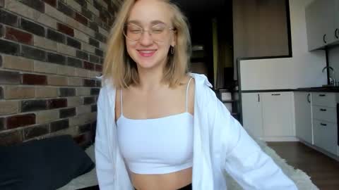Snapshot of _ruby_kim chatting on October 4, 2025, 6:11 am Ruby online show from October 4, 2025, 6:11 am