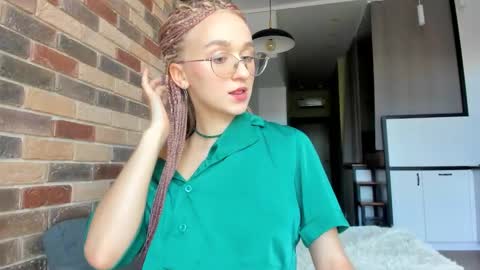 Snapshot of _ruby_kim chatting on October 13, 2025, 9:42 am Ruby online show from October 13, 2025, 9:42 am