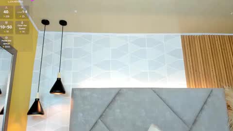 Antonella  online show from November 10, 2025, 12:37 pm