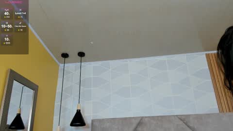 Antonella  online show from February 4, 2026, 12:00 pm