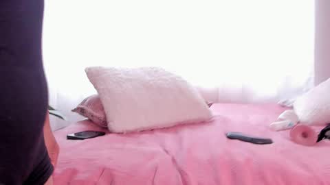 Sandyy online show from February 18, 2025, 4:15 am