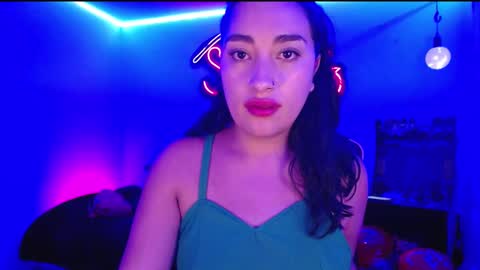 Snapshot of _santalove_ chatting on February 13, 2025, 10:00 pm SantaLove online show from February 13, 2025, 10:00 pm