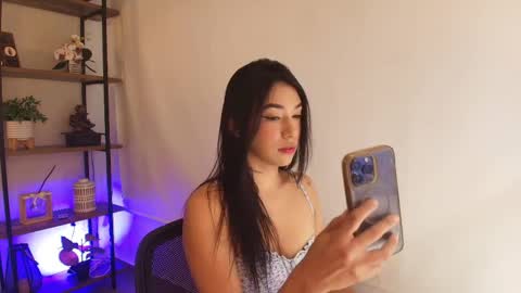 Sassy Girl online show from April 10, 2026, 6:45 pm