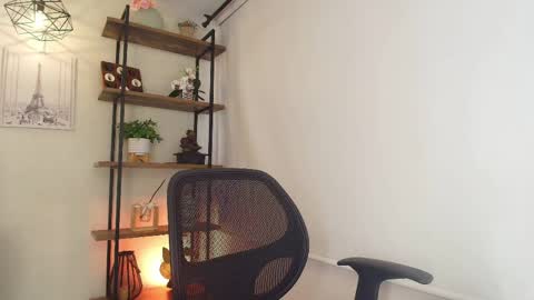 Sassy Girl online show from April 11, 2026, 6:34 pm