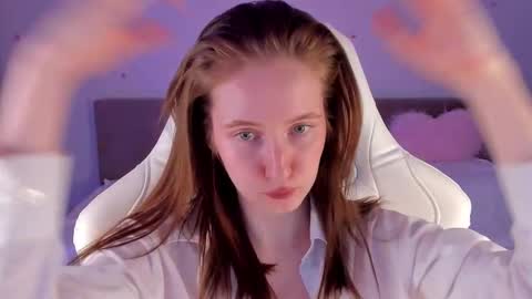 _secretelly_ online show from November 21, 2025, 11:20 am