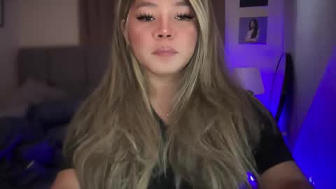 ENAJ online show from April 10, 2026, 6:51 am