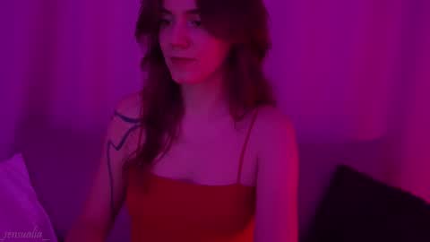 Lia online show from November 27, 2025, 7:49 pm
