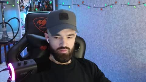 Snapshot of _serious_man chatting on February 5, 2026, 4:17 am Ask me online show from February 5, 2026, 4:17 am