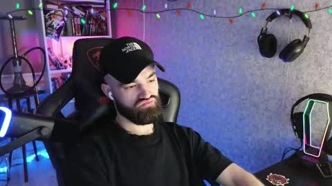 Snapshot of _serious_man chatting on February 13, 2026, 2:40 am Ask me online show from February 13, 2026, 2:40 am