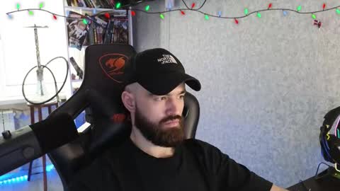 Snapshot of _serious_man chatting on February 19, 2026, 7:15 am Ask me online show from February 19, 2026, 7:15 am