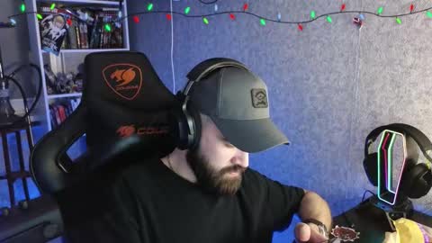 Snapshot of _serious_man chatting on February 22, 2026, 12:01 am Ask me online show from February 22, 2026, 12:01 am