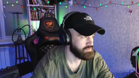 Snapshot of _serious_man chatting on February 24, 2026, 11:25 pm Ask me online show from February 24, 2026, 11:25 pm