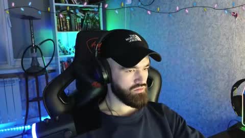 Snapshot of _serious_man chatting on March 1, 2026, 12:56 am Ask me online show from March 1, 2026, 12:56 am