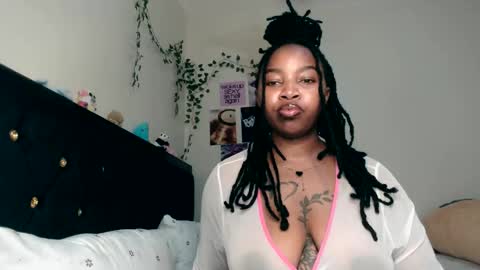 Snapshot of _sexysquirter chatting on February 26, 2026, 11:15 pm _sexysquirter online show from February 26, 2026, 11:15 pm