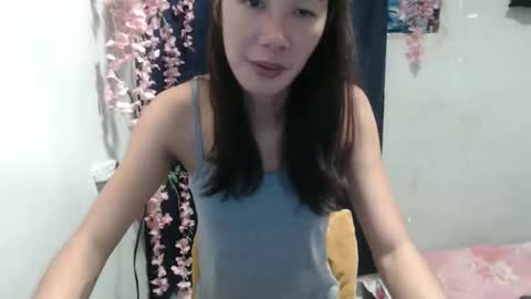 _shanexx online show from April 3, 2026, 12:25 pm