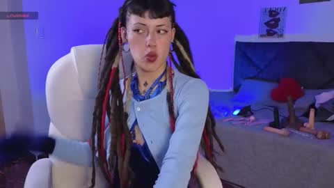 _sharlotte777 online show from February 17, 2026, 2:13 pm