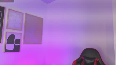_sharlotte777 online show from June 18, 2026, 1:15 pm