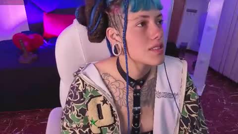 _sharlotte777 online show from July 28, 2026, 4:39 pm