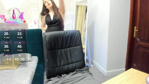  Shy Jenny  online show from April 8, 2026, 1:05 am