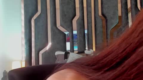 _silvia_vega_ online show from December 11, 2024, 2:22 pm