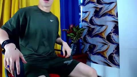 _skyleer_ online show from November 26, 2025, 10:22 pm