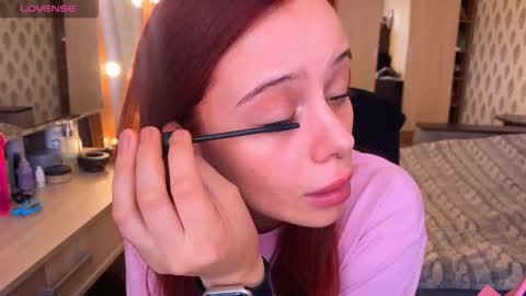 Snapshot of _slutty_fox_ chatting on September 10, 2025, 1:44 pm Alice online show from September 10, 2025, 1:44 pm