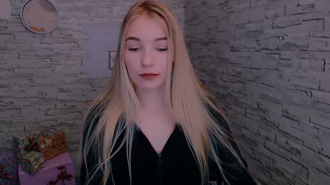 Snapshot of _snow_queen__ chatting on January 8, 2025, 2:03 pm Rachel online show from January 8, 2025, 2:03 pm