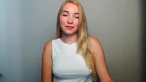 Snapshot of _snow_queen__ chatting on October 10, 2025, 11:09 am Rachel online show from October 10, 2025, 11:09 am