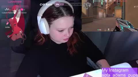 Snapshot of _sofia_adam_ chatting on December 17, 2025, 6:52 am pups online show from December 17, 2025, 6:52 am