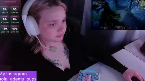 Snapshot of _sofia_adam_ chatting on June 19, 2026, 6:23 pm pups online show from June 19, 2026, 6:23 pm