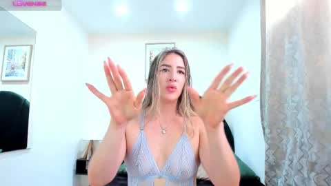    640  200   online show from December 18, 2025, 7:42 pm